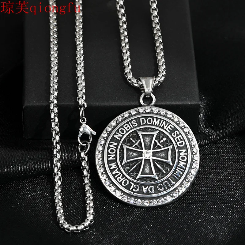 

Zirconium cross round brand titanium steel necklace personalized long pendant clothes Korean version of Amulets and mascot
