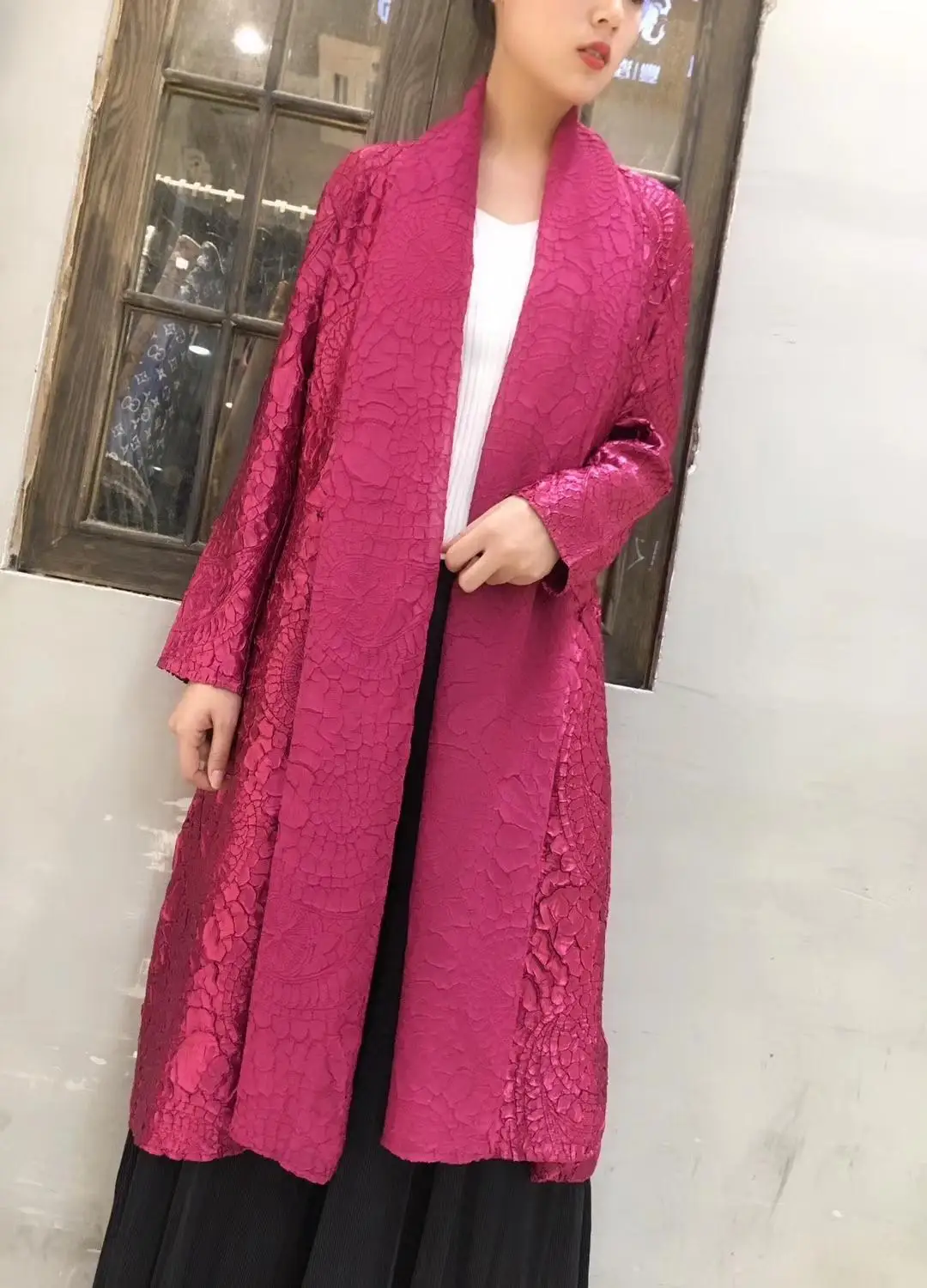 Лидер продаж модный тренчкот миаке со складками тонкий однотонный с длинными