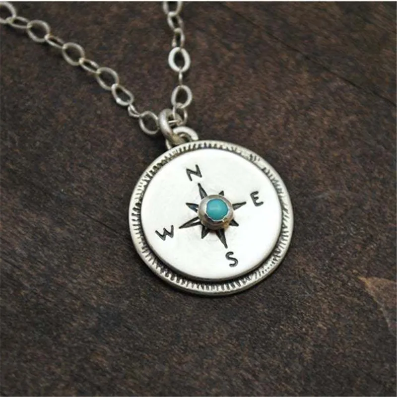 

Vintage Compass Pendant Necklace For Women Trendy Personality Simple Pirate Sailing Charm Chain Female Fashion Jewelry Gift 2021