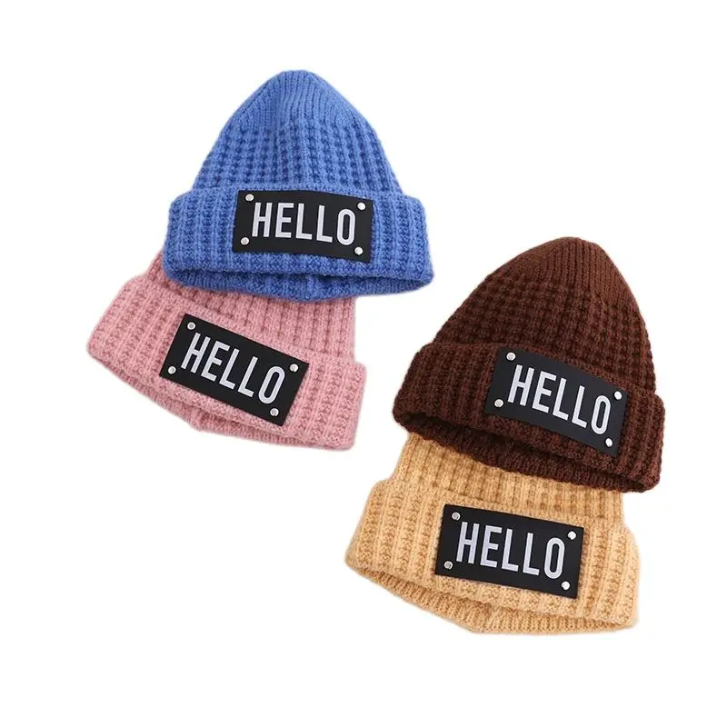 

Детская Зимняя Шапка-бини с надписью «HELLO»