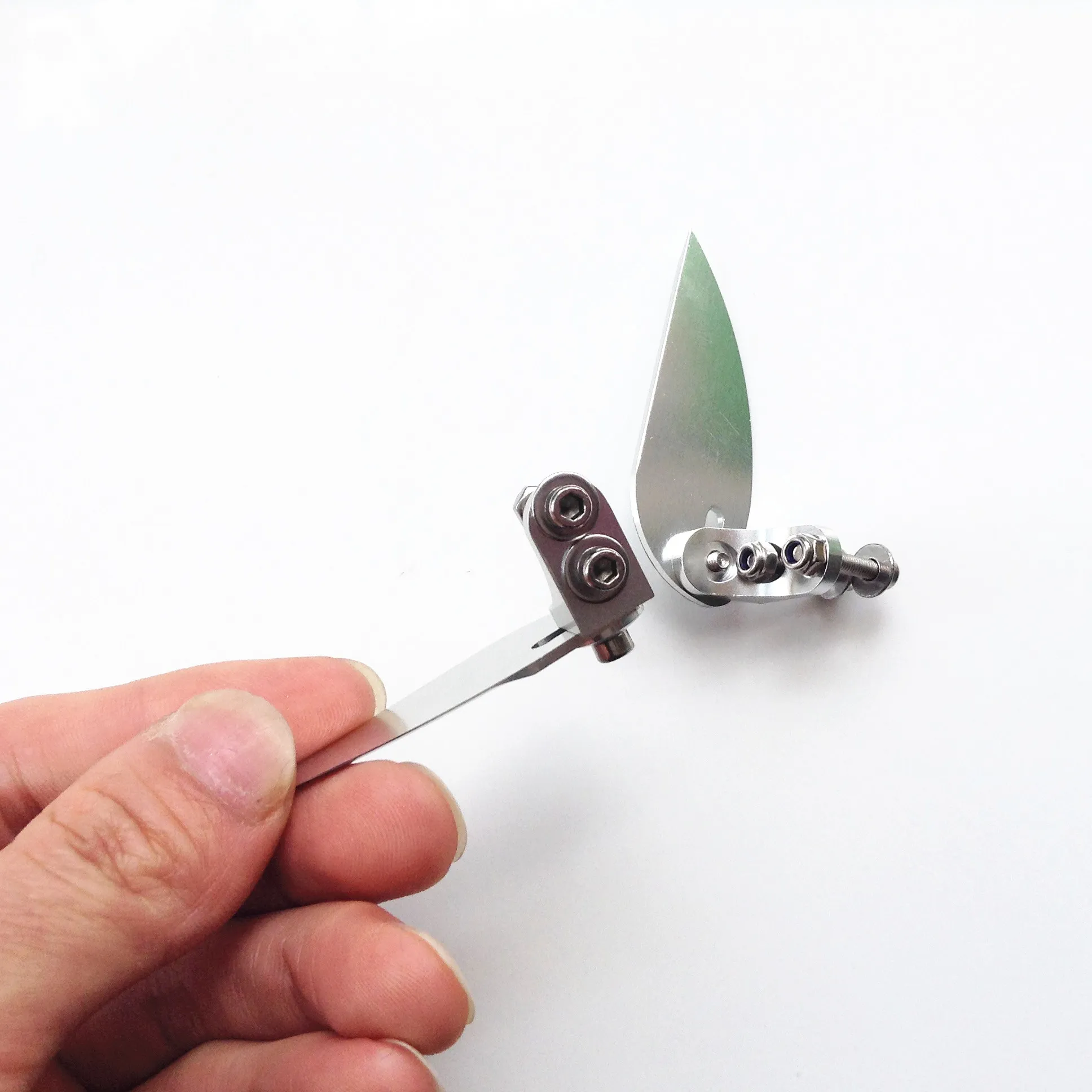 Поворотные плавники для лодки Feilun FT012 FT011