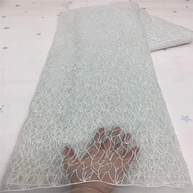 

Familiar African Mesh Lace Fabrics 2021 High Quality Bead Lace Fabric French Nigerian Tulle Net Lace Fabric For Wedding XZ-512