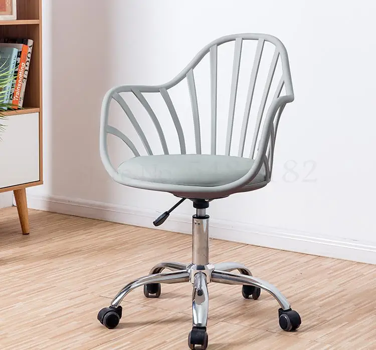 Скандинавский простой и удобный эргономичный офисный стул белый для работы