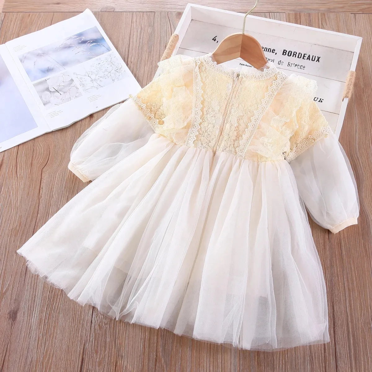 Весенне-осеннее платье для девочек с кружевным воротником платья принцессы