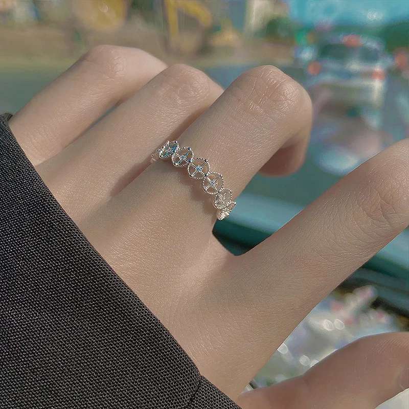 

Женское кольцо на указательный палец PANJBJ, серебристое Открытое кольцо с квадратным отверстием и мигающим бриллиантом, в Корейском стиле