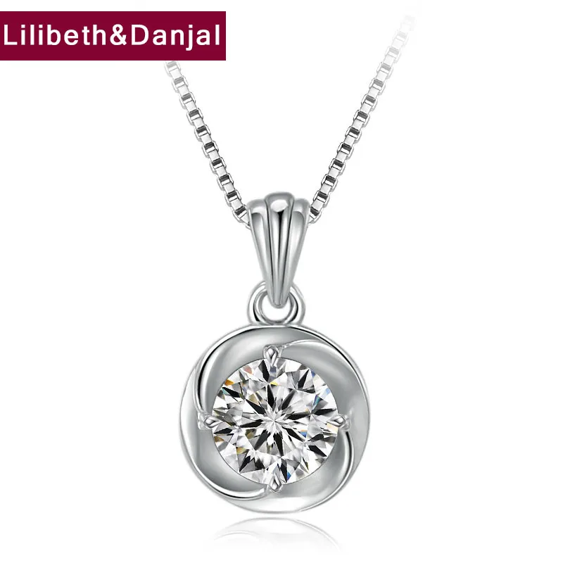 

Necklace Pendant Real 925 Sterling Silver 18K Platinum Plating Moissanite Diamond Engagement Round Jewelry 2021 Free Shipping P1