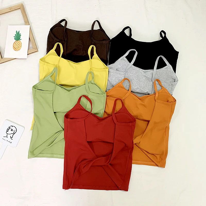 Женский трикотажный топ HELIAR однотонный укороченный с открытой спиной и