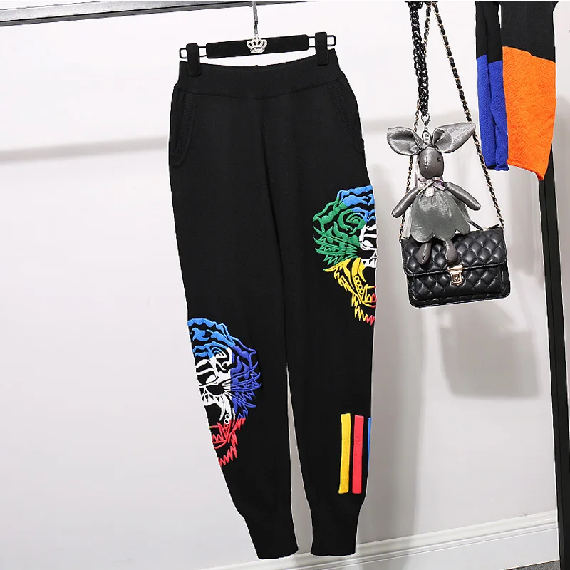 

Knitting Tracksuit Women Casual Autumn Winter Print Sweater And Pant Suits Two Piece Set Female Sportwear Tracksuits