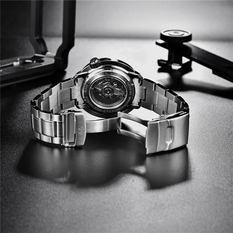 

PAGRNE DESIGN Top Brand Men's Watch Sapphire Glass NH35 Sports Mechanical Watch 300M Waterproof Clock Diver Watches Reloj Hombre