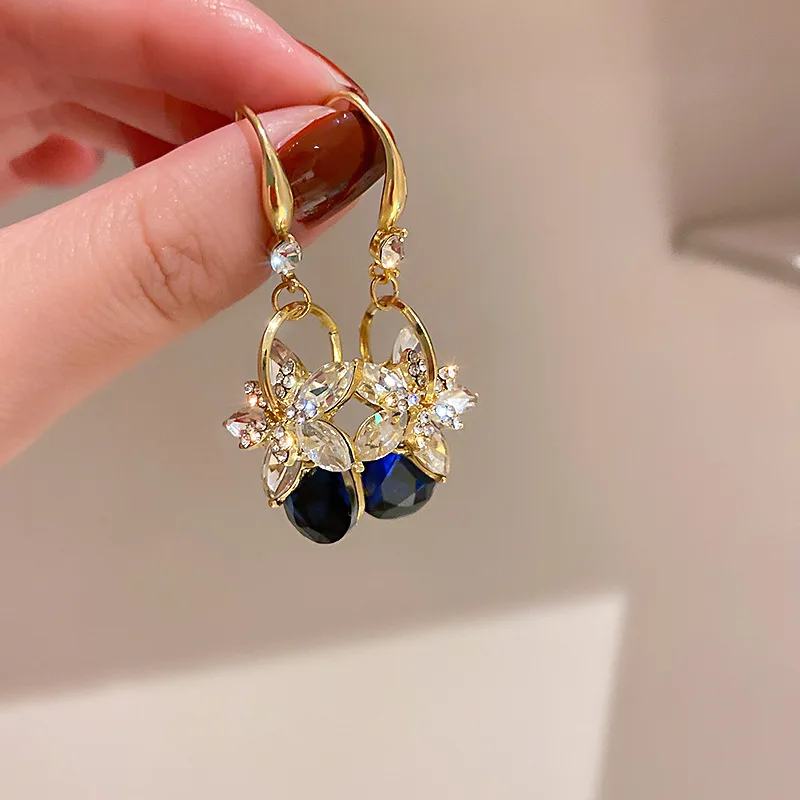 

New Fashion Diamond-studded Water Drop Flowers Women's Ear Hook Earrings Exquisite Retro Temperament Jewelry Earrings Wholesale