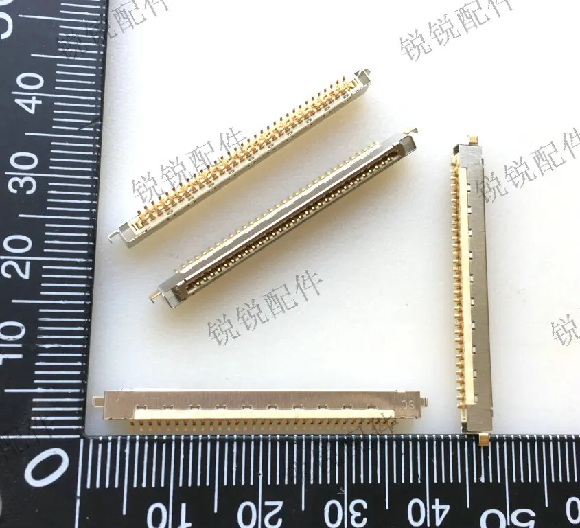 

Для оригинального жк-экрана LVDS на линейной плате 30P, позолоченная 32 фута, интервал LVDSPanel 1,0