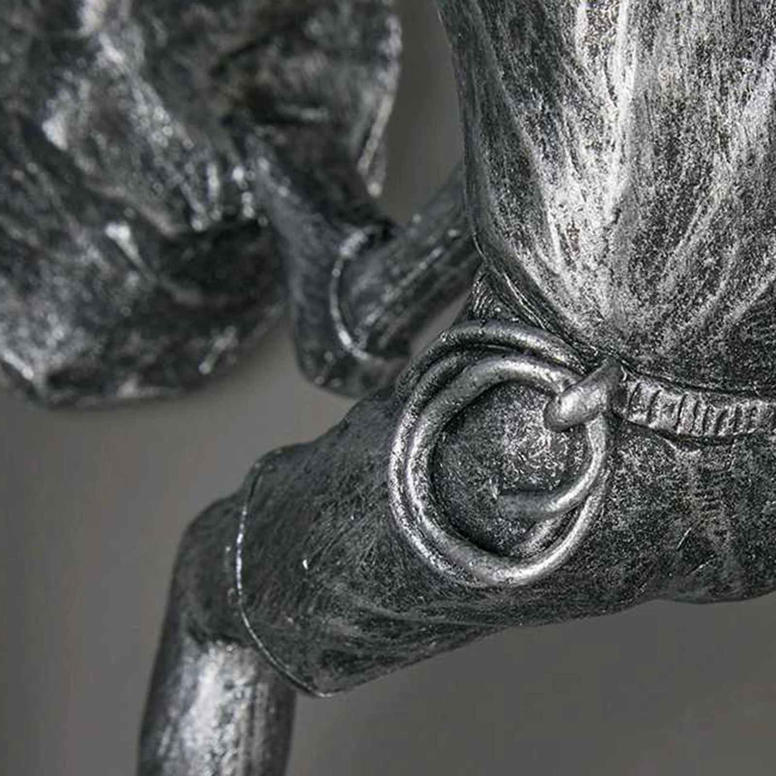 

Wall Decoration Nordic Style Retro Man Climbing Wall Background Wall Decorations Hanging Statue Living Room Background Jardinage