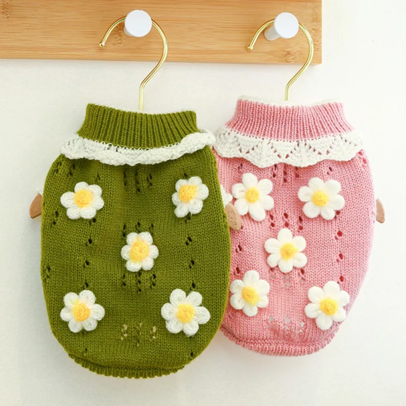 

Autumn/Winter New Pet Cute Sweater 3D Classic Flower Blooming 2-Leg Sweater Hot Sale In Cold Weather