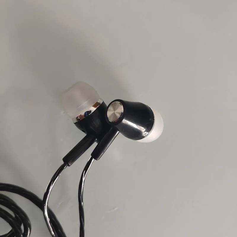 Real shooting 3.5mm In-Ear Stereo Earbuds Earphone For Cell Phone Universal Running Headset for Samsung iPhone Xiaomi | Электроника