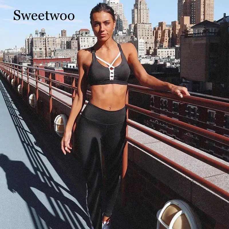 

New Arrival Sexy Sports Bra Push Up Yoga Gym Top Women 2019 Shockproof Fitness Sport Tops Woman Red Black Female T-shirt