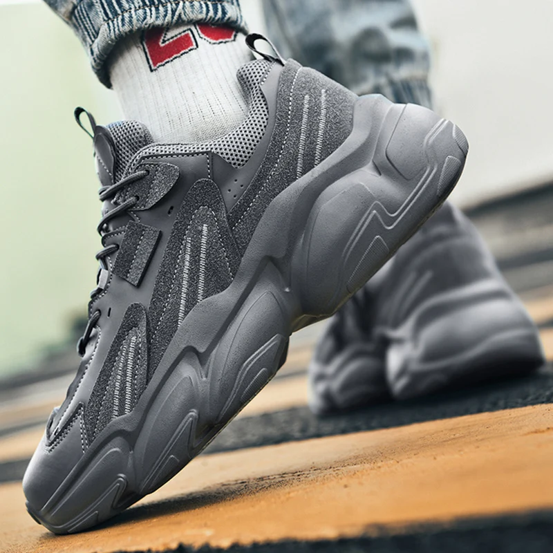 

Fashion couple casual sneakers Outdoor platform large size sneakers Lightweight and breathable walking shoes Stupid daddy shoes
