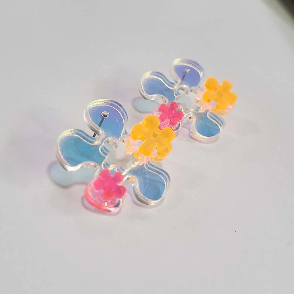 

Creative Laser Flower Earrings Colorful Acrylic Earrings Personality Super Flash Retro Fashion Earrings Women