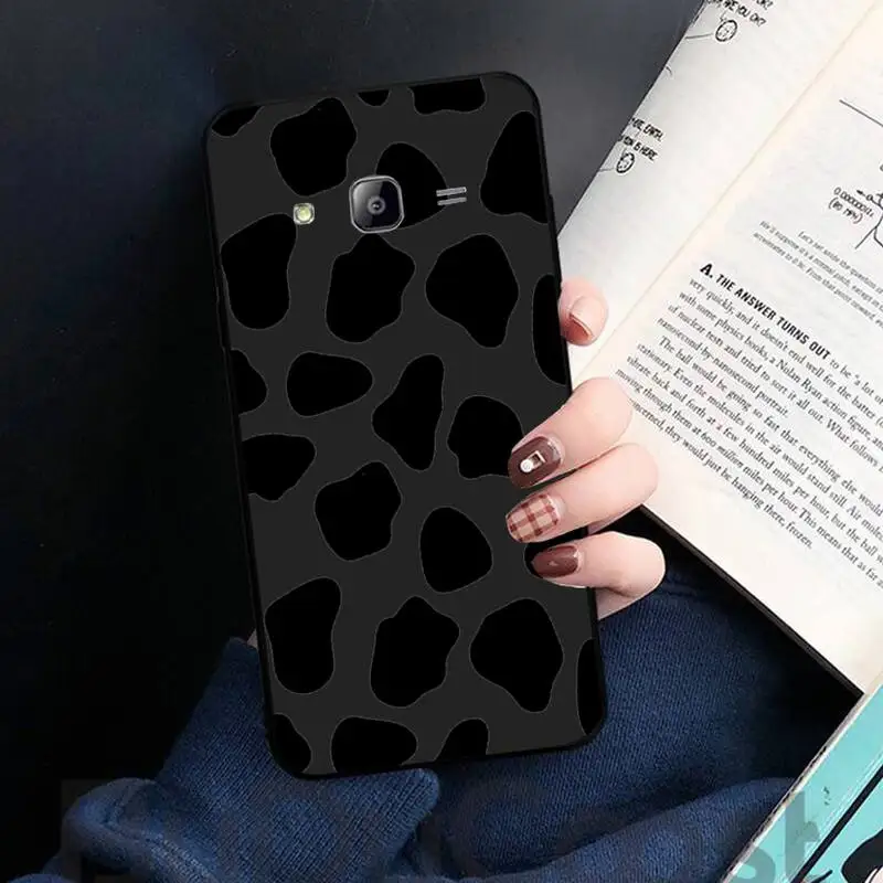 

cow Phone Case For Samsung A32 A51 A52 A71 A50 A12 A21S S10 S20 S21 Plus Fe Ultra