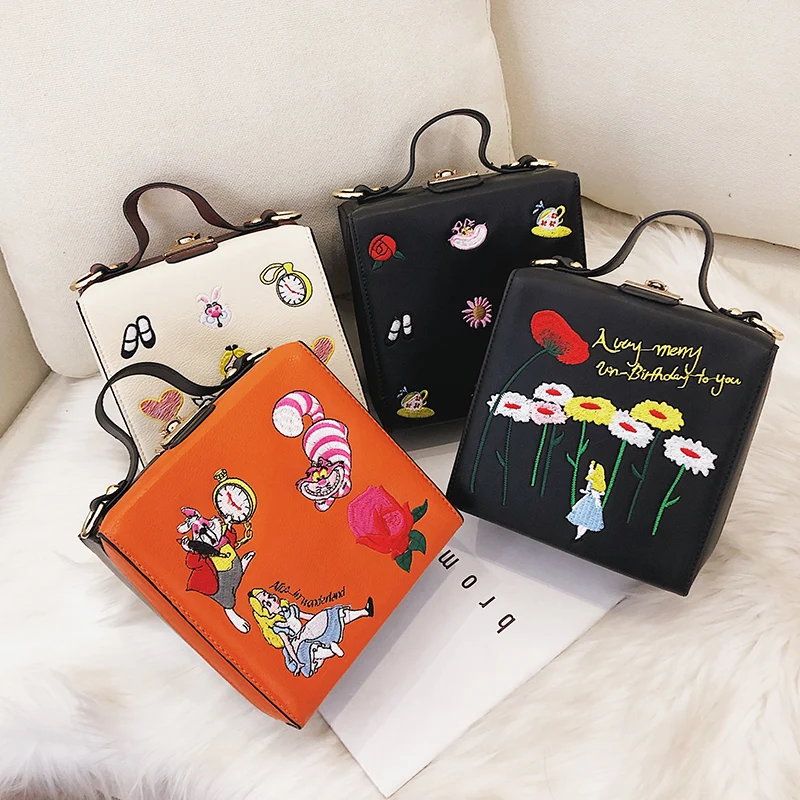 Женские кошельки и сумочки из искусственной кожи с вышитым рисунком мультфильма