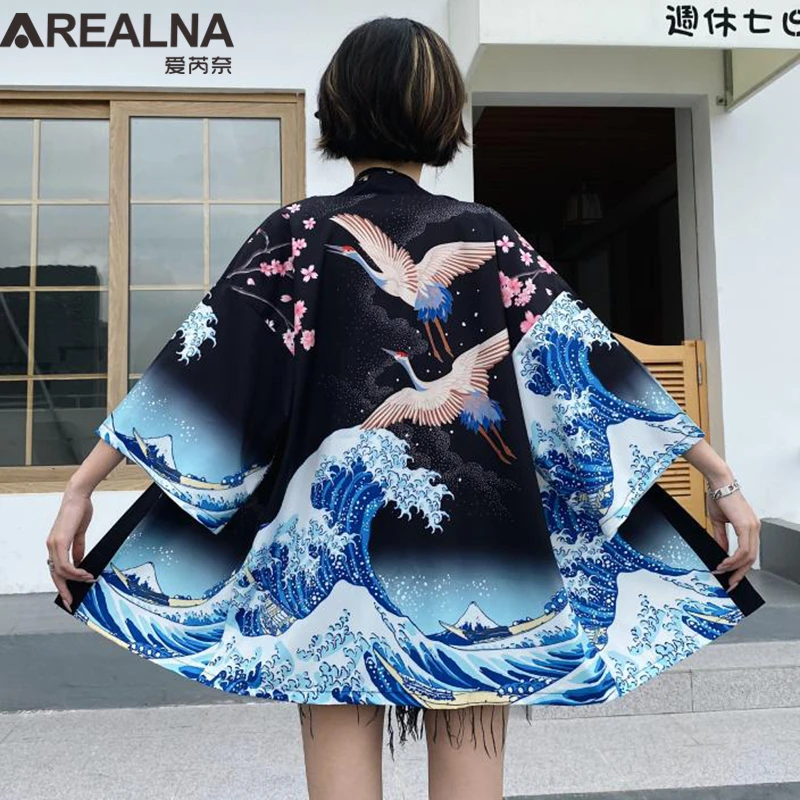 

Японское кимоно, для мужчин и женщин, Пляжная рубашка, кардиган «The Great Wave Off», блузки и рубашки в стиле юката, костюм аниме, одежда, кимоно для ...