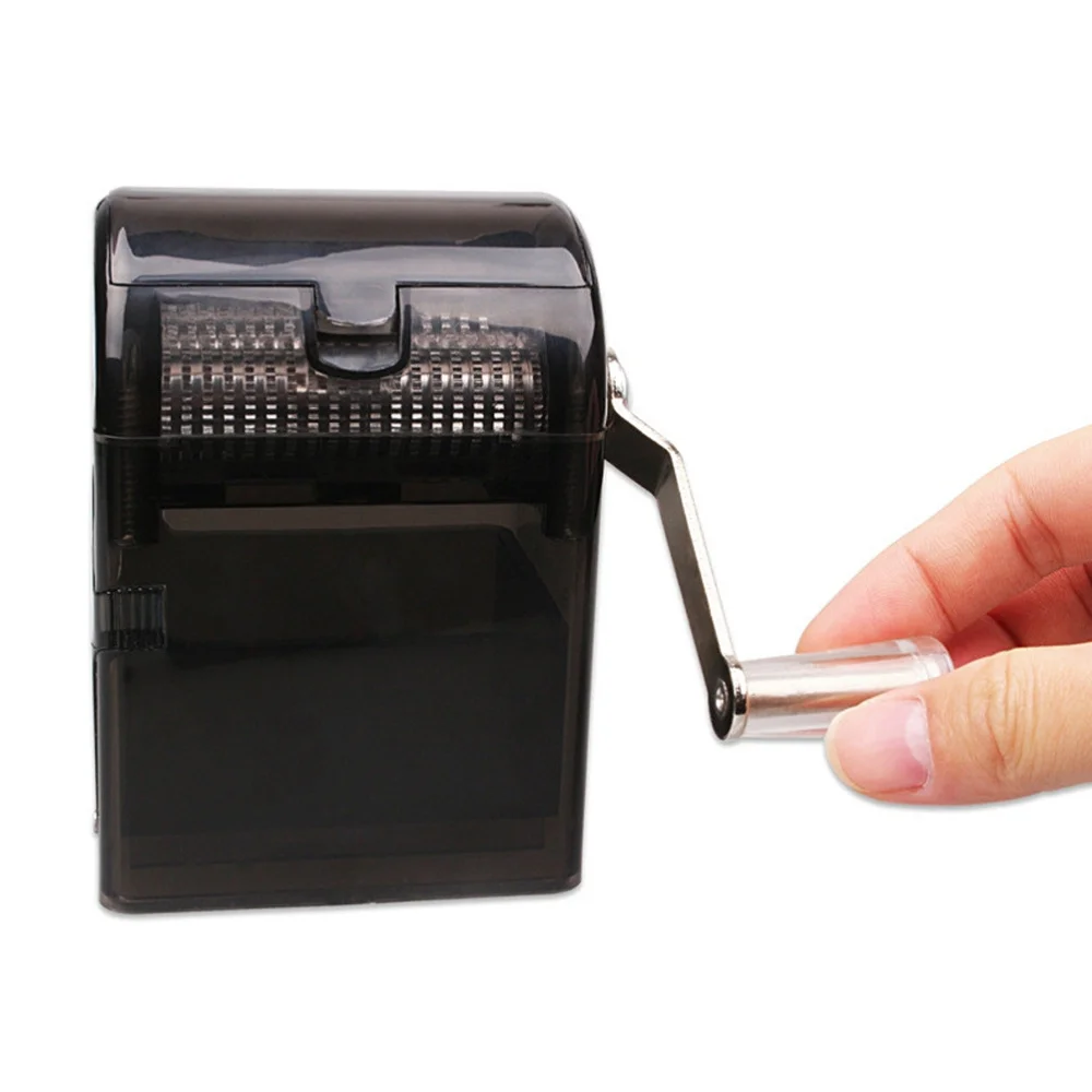 

Hand Crank Crusher Tobacco Cutter with Tobacco Storage Case Hand Muller Smoking Case