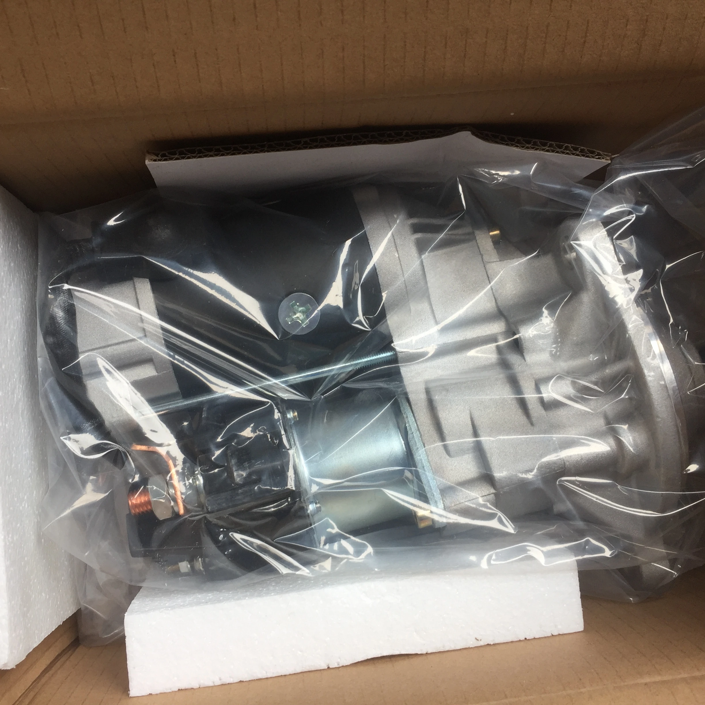 

PC60-7 PC130-7 PC200-6 /PC220-6 EK100 starter 4D102 6D102 starter motor 600-863-3210,228000-0631