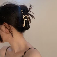 2021 korean new metal one arrow through the heart hairpin shark clip hair accessories for women girls summer party jewelry