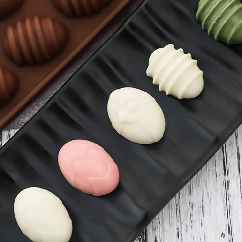 

2pcs Easter Egg Pattern Silicone DIY Chocolate Mould Chocolate Baking Tool