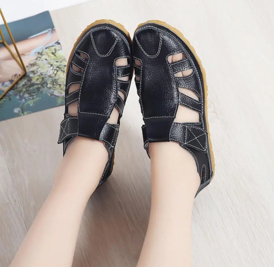 

Gladiator Women Sandals Shoes Genuine Leather Hollow Out Flat Sandals Ladies Casual Soft Bottom Summer Shoes Women Beach Sandals