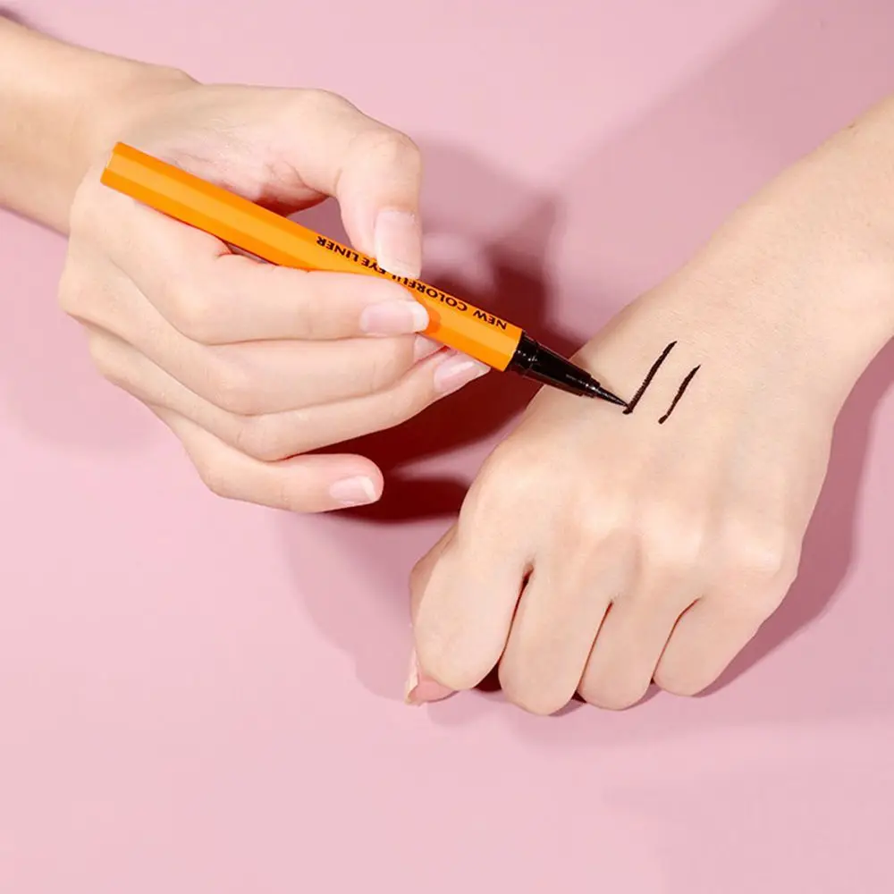 

Makeup Tool Long-lasting Quick drying Smooth Waterproof Non-smudge Black Eyeliner Pencil Matte Eyeliner