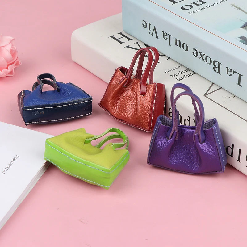 

1 Pc 5x5.8cm 1/6 1/12 Dollhouse Miniature PU Leather Bag Handbag for Dolls Decor Accessories