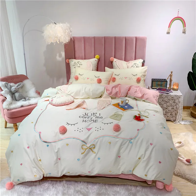 

Комплект постельного белья из 4/7 предметов из египетского хлопка