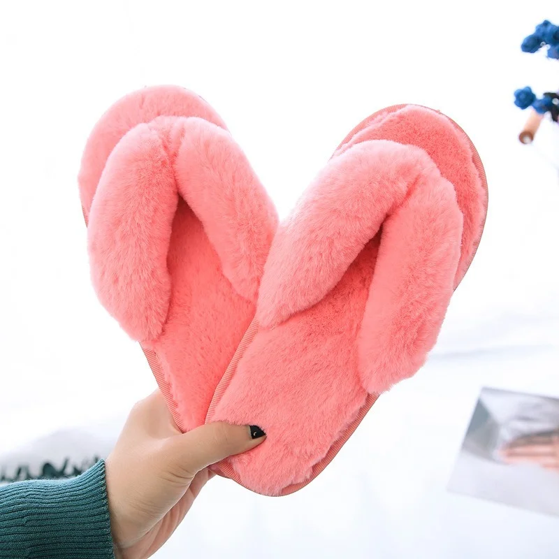 

New Arrival Girl Luxury Fluffy Fur Slippers Ladies Indoor Warm Furry Fur Flip Flops Women Amazing Plush Fur Slides Wholesale Hot
