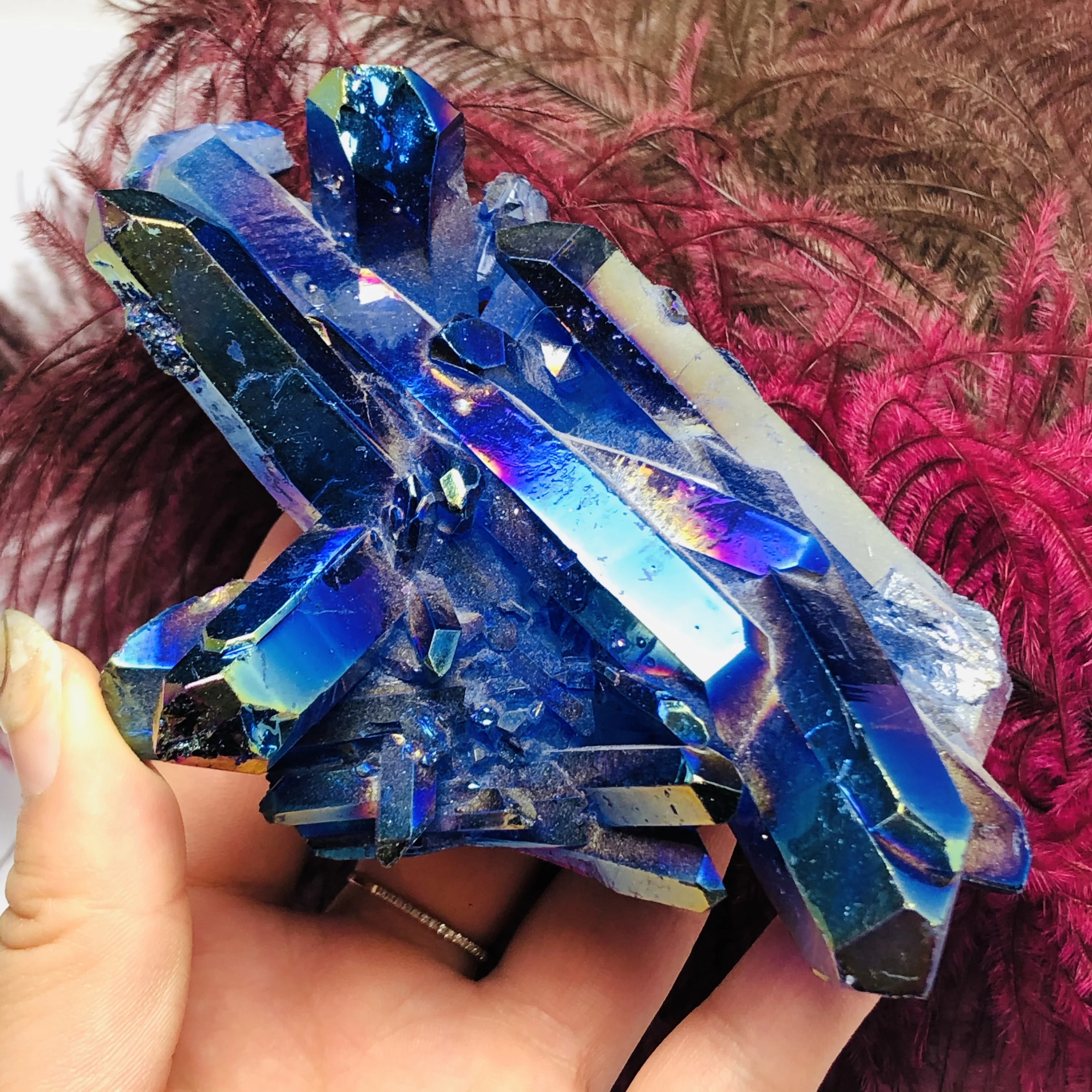 Красивый и красочный синий ореол кварцевый кристалл титан висят силиконовый