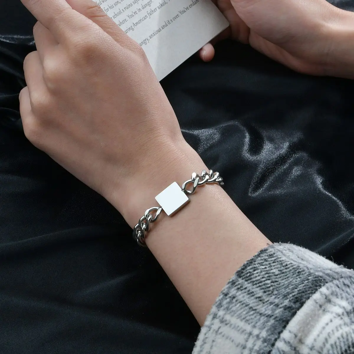 

Engrave Initial Letter Stainless Steel Bracelet For Women Custom A-Z Letter Aquare Pendant Personalized Silver Jewelry Men Gifts