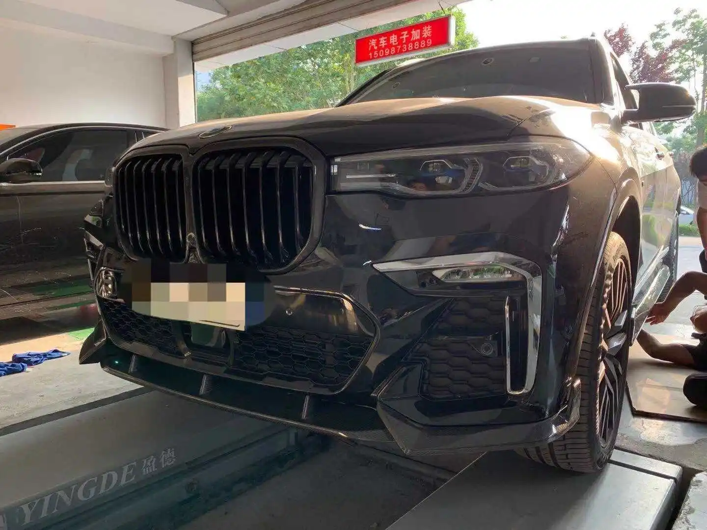 

Подходит для самурая модификация комплекта боковая юбка Bmw X7's New G07 Tail
