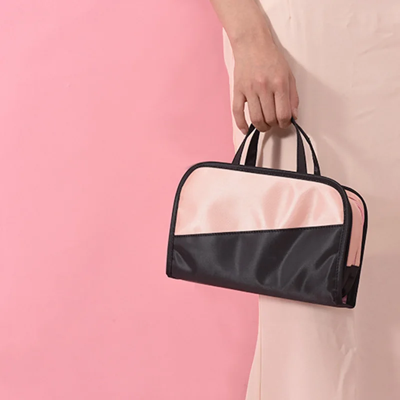 

Large Capacity Cosmetic Bag Waterproof Travel Girl Make Up Lipstick Storage Bag Portable Toiletry Bag Wall Hanging Bag Organizer
