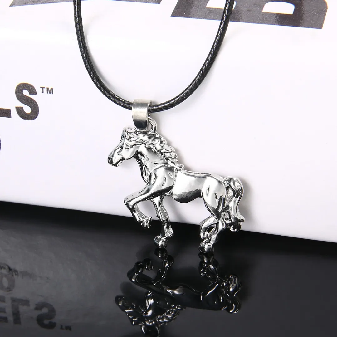 Ожерелье с лошадью Винтажное колье из нержавеющей стали макси ювелирное изделие