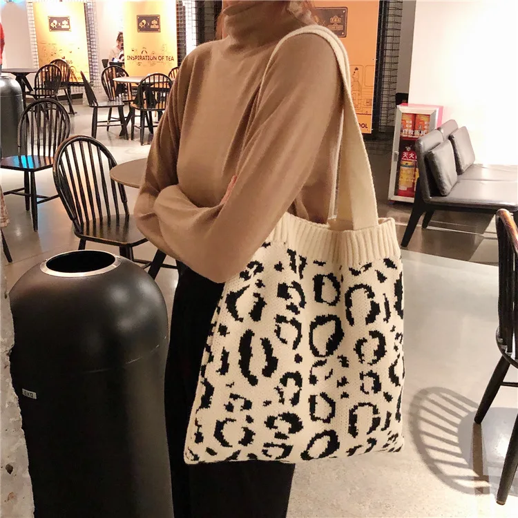 

Korean Version Autumn And Winter Knitted Shopping Bag Leopard Grain Design Commuting Shoulder Bag Women Casual Cloth Bag