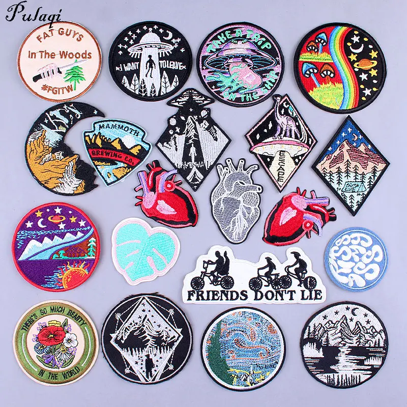 Горы для путешествий образным вышивальным знаком патчи одежды Бесплатная