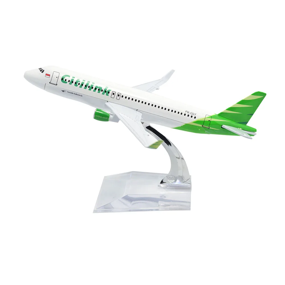 Игрушечная модель самолета TANG DYNASTY A320 металлическая 1:400 16 см|Вертолеты самолеты