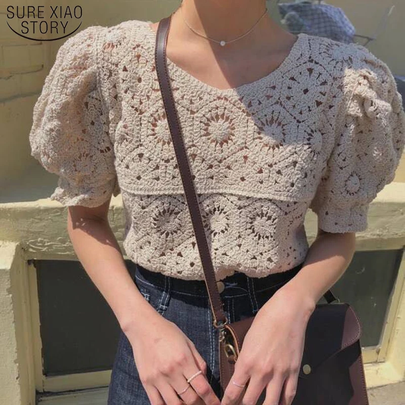 

2021 Hollow Out White Pullover Lace Blouse Women Blusas New Streetwear Summer Tops Women Floral Puff Sleeve Shirt Female 9684