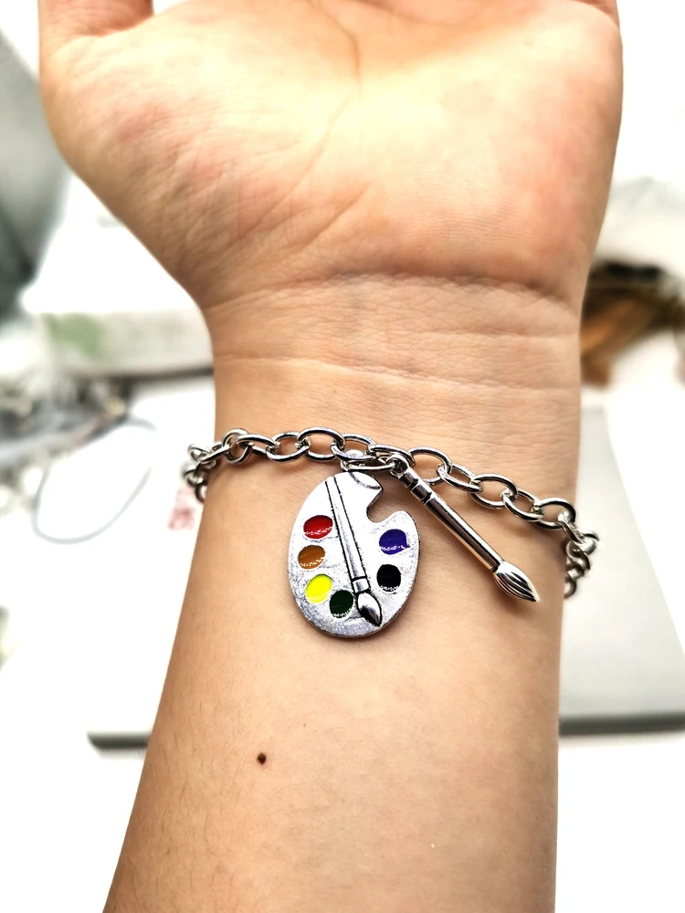 

@My Shape Artist Palette Charms With Paint Brushes Charms Bracelet Enamel Pendants Link Chain And Wheat Chain Bracelets Bangle
