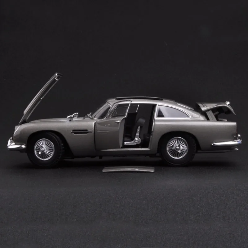 Литье под давлением 1/18 масштаб Aston Martin DB5 007 модель автомобиля из сплава литые