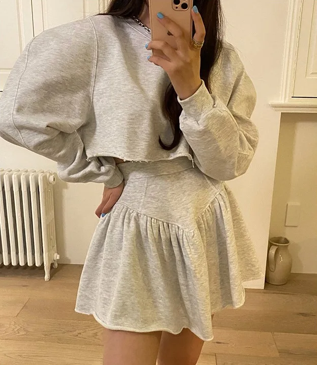 

TVVOVVIN High Waist A-line Skirt Solid Color Casual Feamle Long Sleeve Pullover Tops Spring New Two-piece Set TQKX