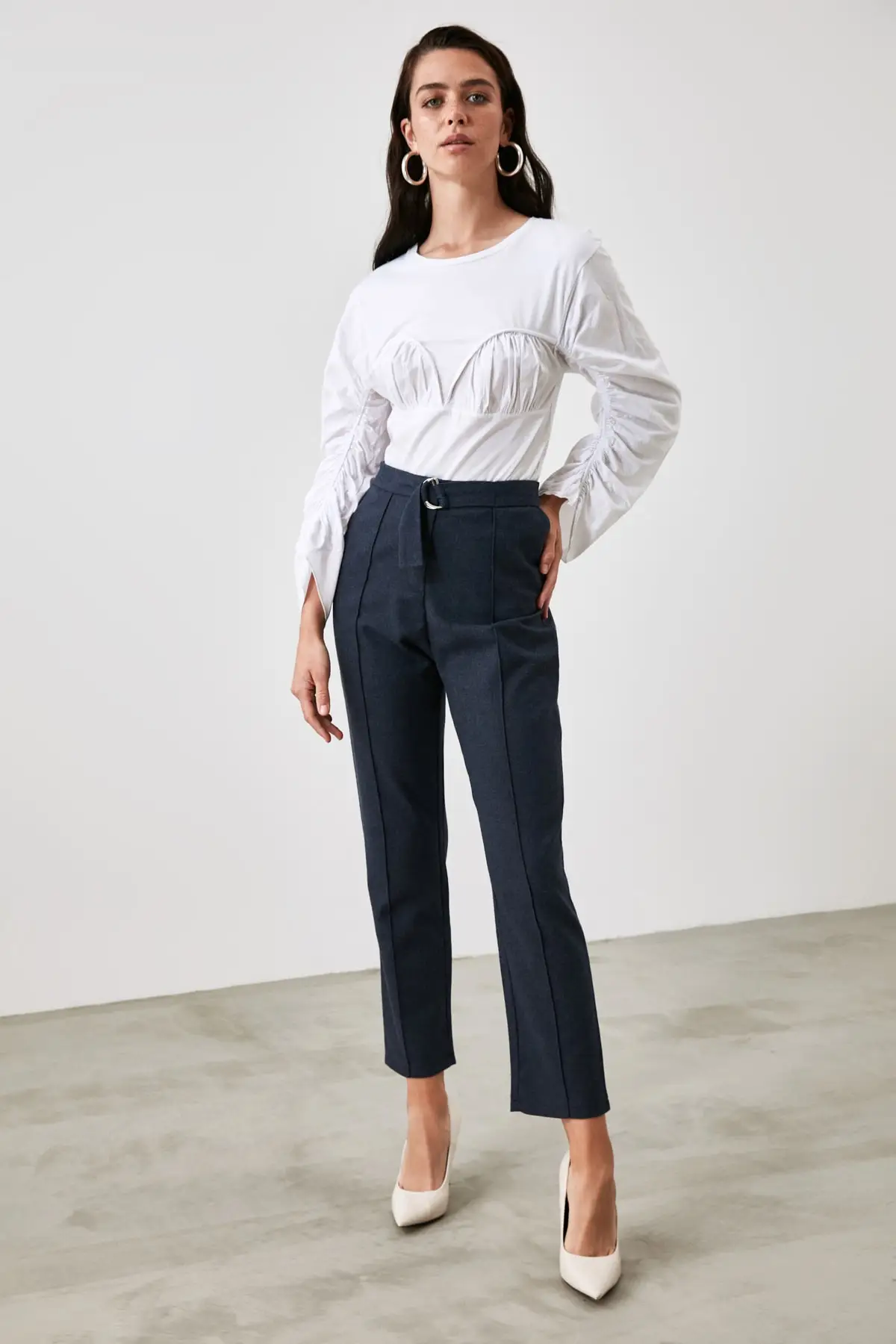 

Trendyol Arched Pants TWOAW21PL0832