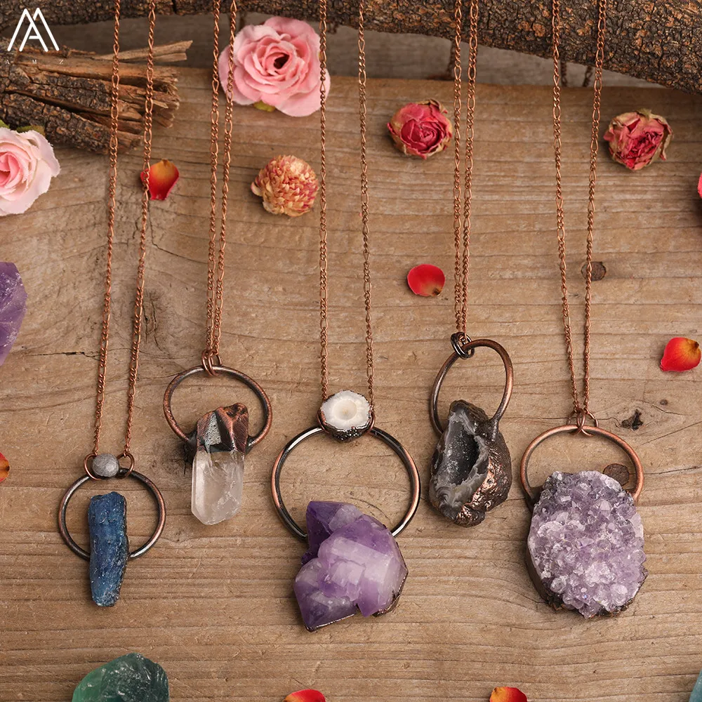 

Fashion Women Bronze Chains Necklace Natural Deode Agates Amethysts White Quartz Hoop Pendant Necklace Jewelry For Women Jewelry