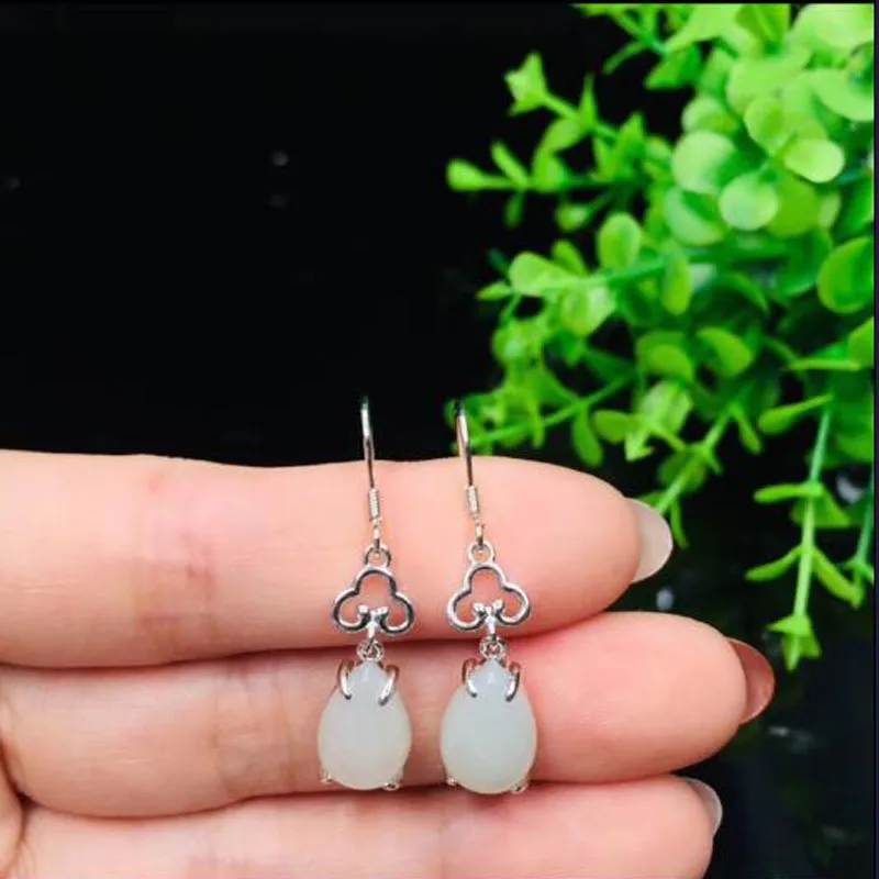 Женские серьги на удачу из серебра 925 пробы с натуральным белым