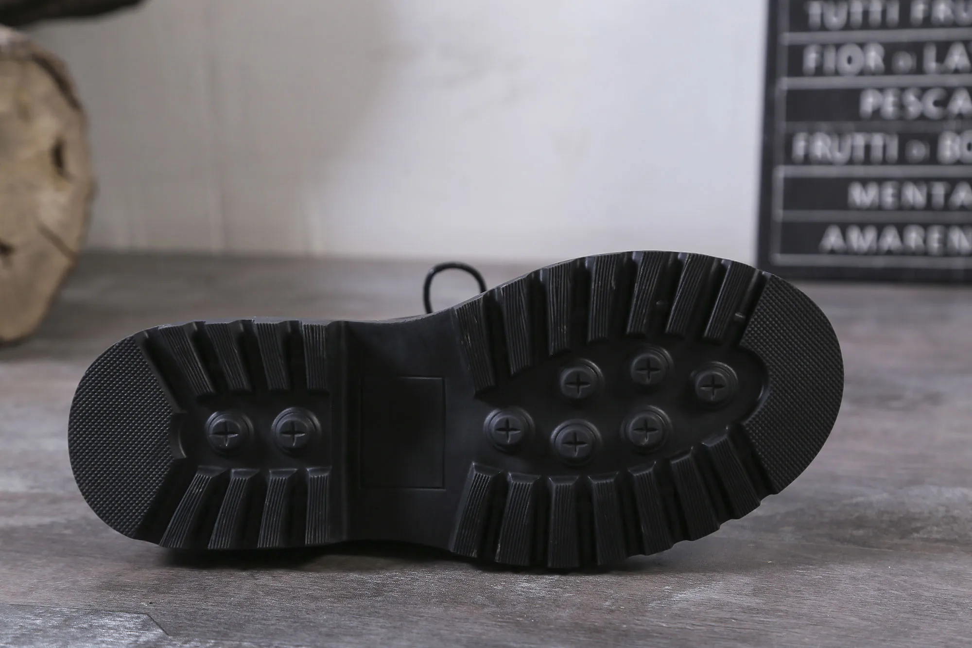 Женские ботинки из натуральной кожи черные Martens женские ботильоны мотоботы