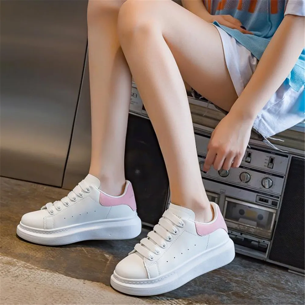 

Hot Men's White Sneakers Women's Fashion Vulcanize Shoes size 36-44 High quality 2021 hot Shoes Platform Lace-up running Shoe